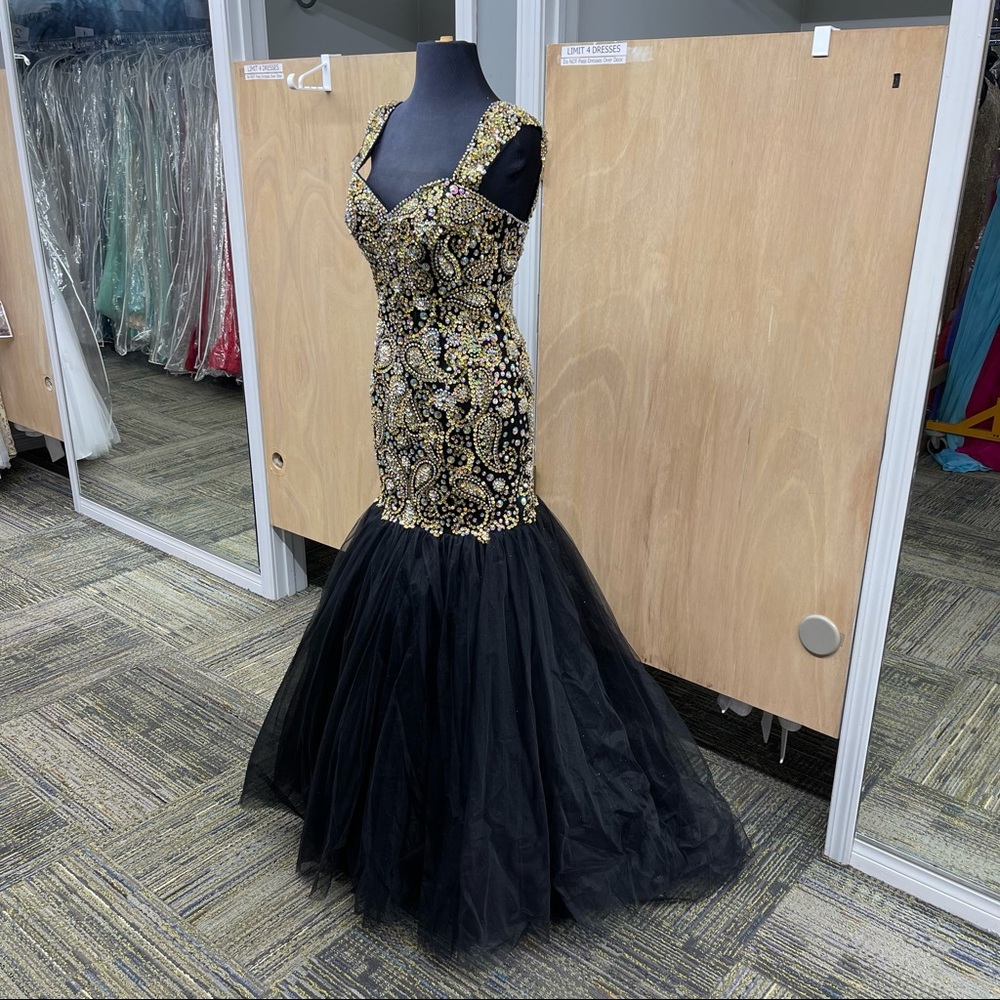 PANOPLY BY HOUSE OF WU MERMAID STYLE DRESS